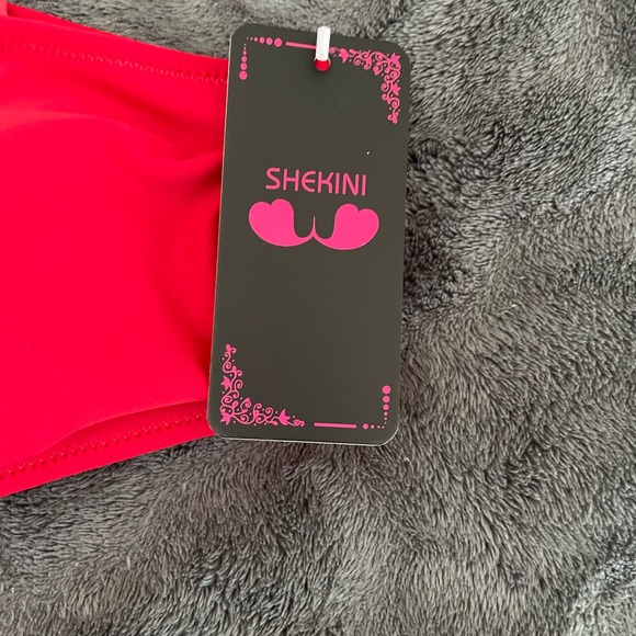 NWT Shekini red bikini top - Picture 3 of 4